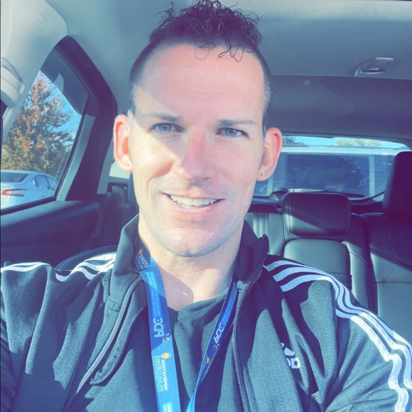 Meet your Posher, Ryan - Picture 3 of 3